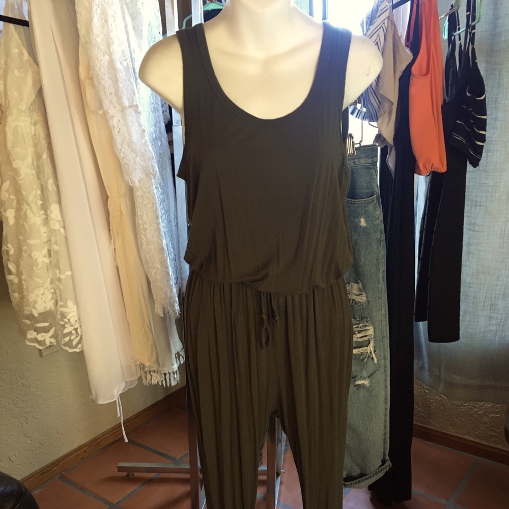 Heart and hips medium size olive green jumpsuit . Gathered/tapered leg bottoms